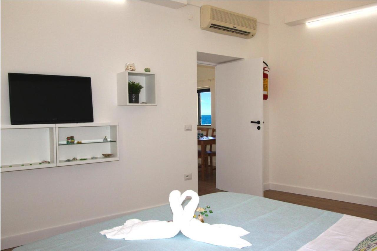 마사루브렌세 La Casa Sulla Scogliera 빌라 외부 사진